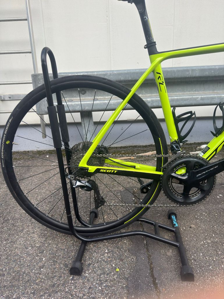 Brugt Scott Addict RC 10 disc 2019 2019 Road & Gravel — billede 3 af 6