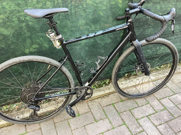 Cannondale TOPSTONE　緑　ライト付 Cannondale Topstone Carbon 4 - Bike World