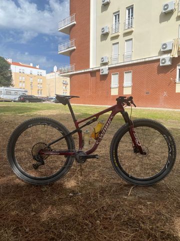 Used Specialized S-Works Epic 2021 Frameset 2021 Mountainbike, Red, 29 — image 2 of 4