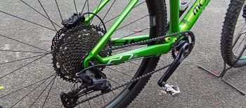 Used Mondraker Chrono Shimano Deore LX 2020 Mountainbike, Green — image 3 of 3