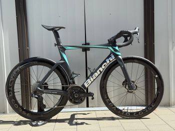 Bianchi Oltre XR3 105Di2 サイズ55 Bianchi Oltre - 105 Di2 12sp Compact Disc brake - Bianchi.com