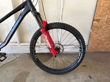 Gebrauchtes Vitus VRX 27.5 2021 Mountainbike, Schwarz — Bild 4 von 9