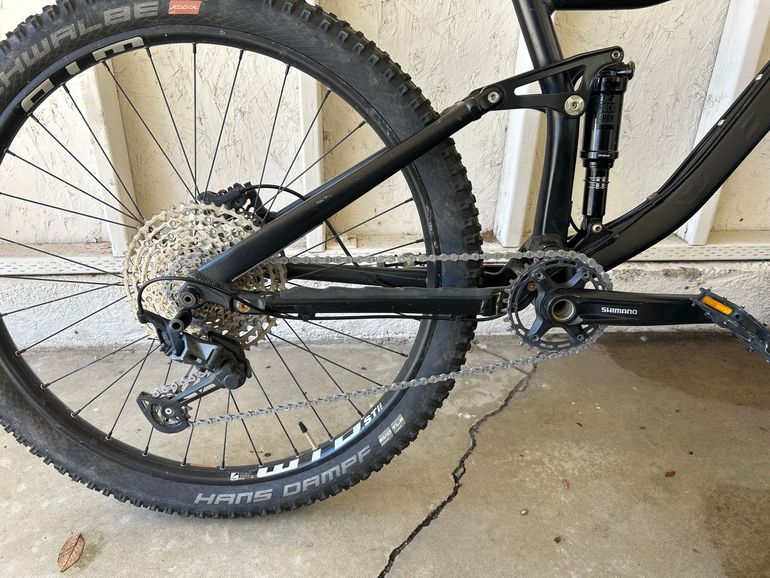Gebrauchtes Vitus VRX 27.5 2021 Mountainbike, Schwarz — Bild 3 von 9
