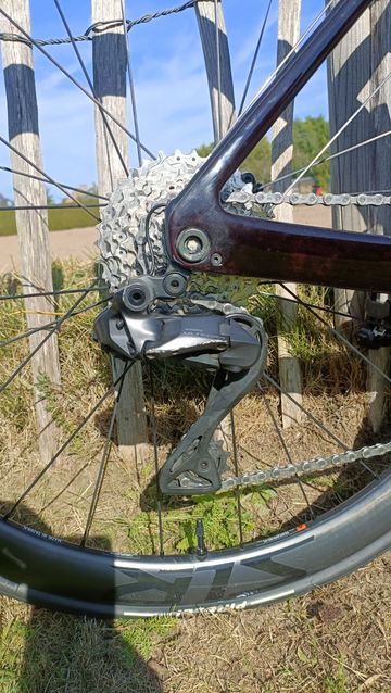 Used Orbea Orca Shimano Ultegra Di2 2024 Road & Gravel, Red — image 8 of 10