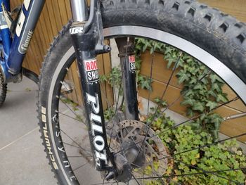 Used GT IDrive 2.0 2003 Mountainbike, Blue, 26 — image 11 of 12
