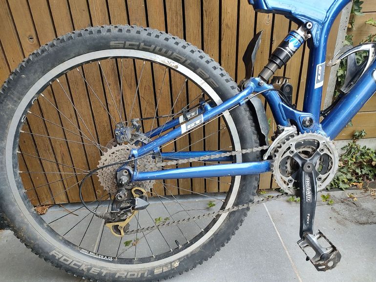 Used GT IDrive 2.0 2003 Mountainbike, Blue, 26 — image 3 of 12