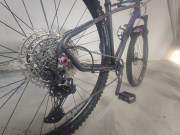 Used BH EXPERT 5.0 2022 2022 Mountainbike, Light Gray, 29 — image 3 of 5