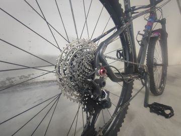 Used BH EXPERT 5.0 2022 2022 Mountainbike, Light Gray, 29 — image 4 of 5