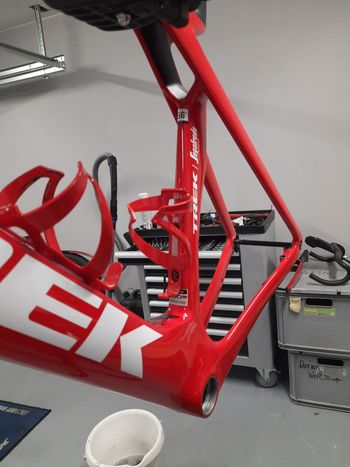 Used Trek Madone SLR 9 Gen 7 2024 Frameset 2024 Road & Gravel — image 4 of 12