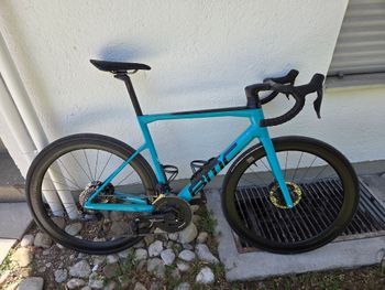 Used BMC Teammachine SLR01 THREE 2023 2023 Road & Gravel, Blue — image 4 of 8