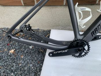 Used Radon Jealous CF 2022 Mountainbike, Light Gray — image 3 of 5