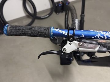 Tweedehands Canyon Torque Sram X0 EAGLE AXS 2023 Mountainbike — afbeelding 3 van 9