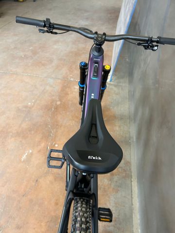 Brugt Mondraker CRAFTY CARBON XR 2024 2024 Mountainbike — billede 3 af 5