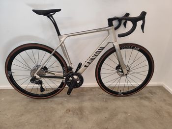 Canyon Endurace CF SL 8 Di2 | Do -70% | buycycle