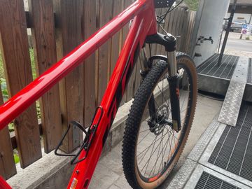 Used KTM Ride 2023 Mountainbike, Red — image 4 of 5