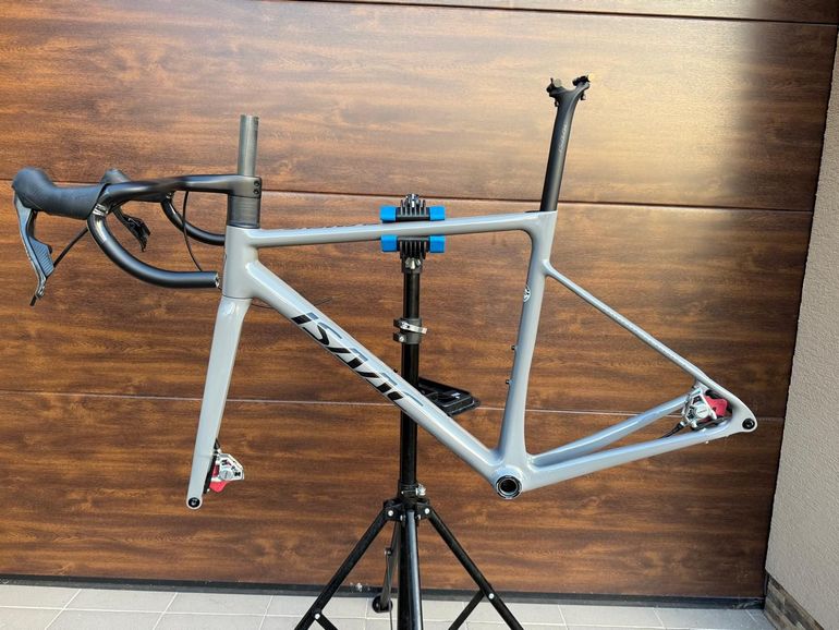 Used Isaac Element Frameset 2025 Road & Gravel — image 3 of 9