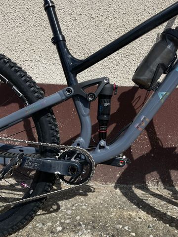 Tweedehands Marin Rift Zone XR 2025 Mountainbike — afbeelding 3 van 3