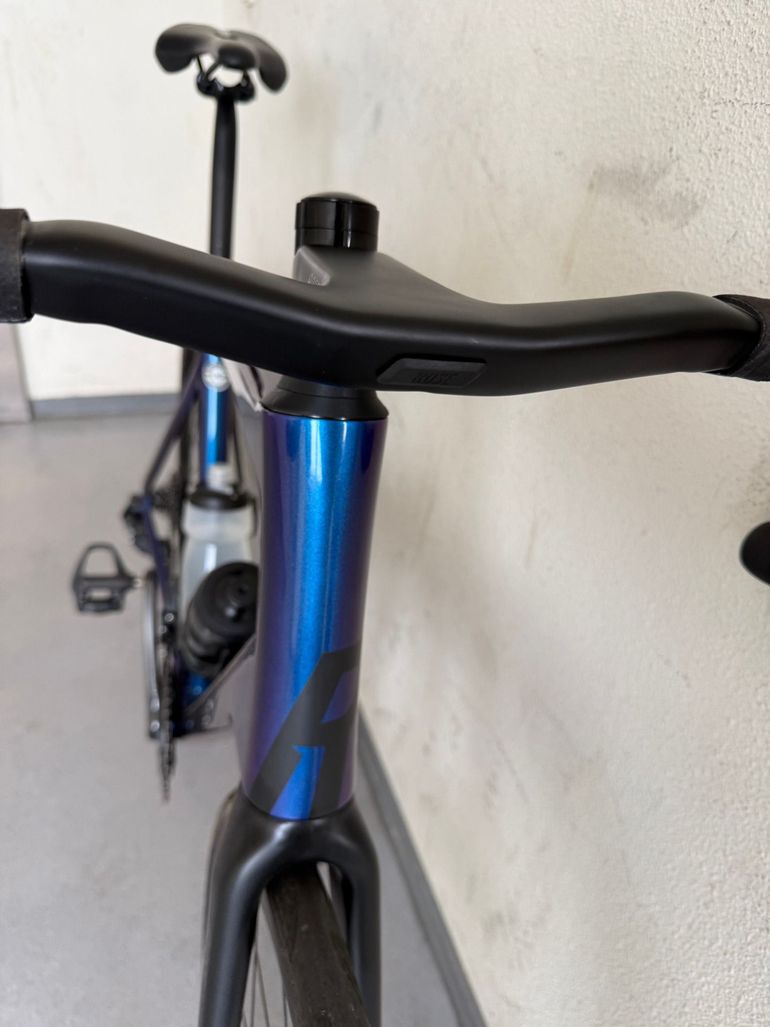 Used Rose Reveal 04 Rival AXS 2024 2024 Road & Gravel, Blau — image 8 of 14