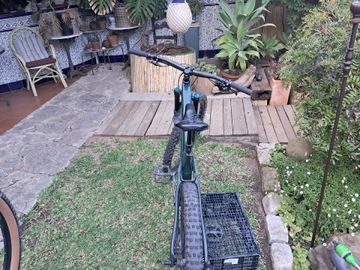 Trek Slash 9.8 2019 2019 Mountainbike d'occasion — image 4 sur 10