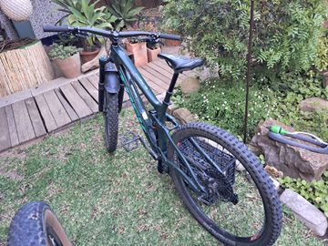 Trek Slash 9.8 2019 2019 Mountainbike d'occasion — image 3 sur 10