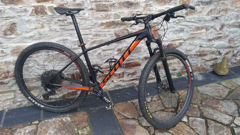 Used Scott Scale 960 2020 2020 Mountainbike, Negro — image 1 of 4