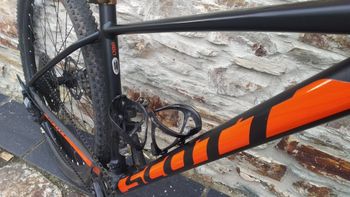 Used Scott Scale 960 2020 2020 Mountainbike, Negro — image 3 of 4