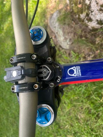 Used Mondraker Summum Pro 2020 2020 Mountainbike, Red — image 10 of 15