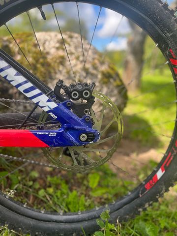 Used Mondraker Summum Pro 2020 2020 Mountainbike, Red — image 11 of 15