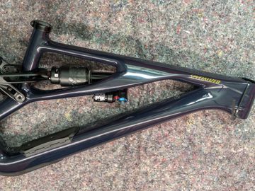 Used Specialized Enduro Expert 2024 Frameset 2024 Mountainbike, Blue, 29 — image 19 of 27
