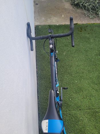 Used Lapierre 700 2017 Road & Gravel, Blau — image 2 of 8