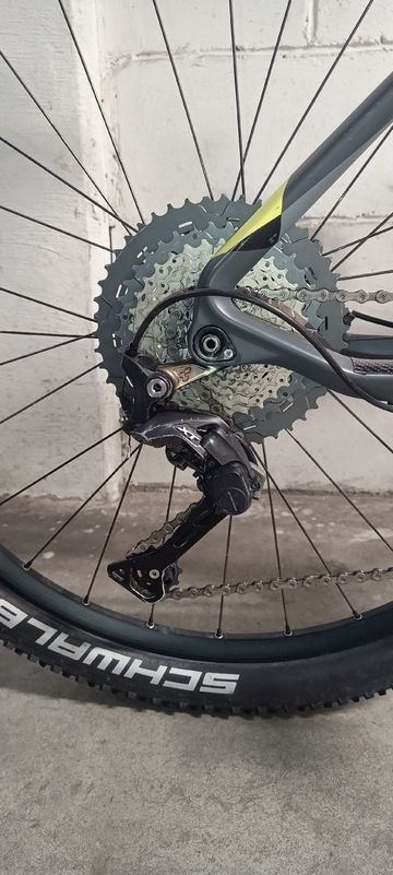 CUBE Reaction Gtc Pro 2017 Mountainbike usato, Grigio chiaro — immagine 3 di 16
