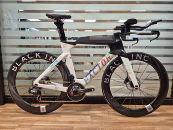 Factor, SLiCK SRAM Force eTap AXS