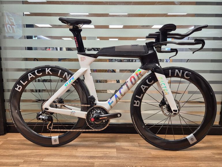 Factor SLiCK SRAM Force eTap AXS 2025
