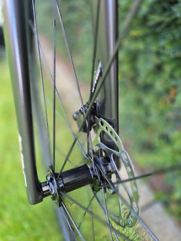 Used BMC Teammachine Shimano 105 Di2 2024 Road & Gravel, Black — image 5 of 7