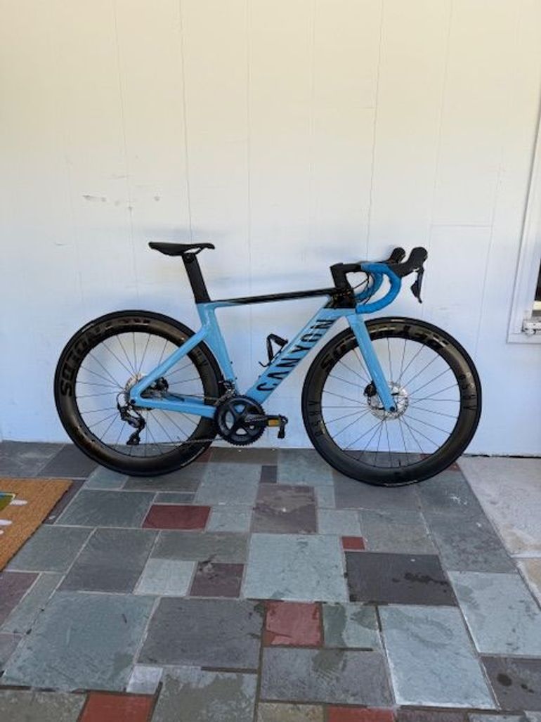canyon Aeroad CF SL Disc 8 Sサイズ 2020 Canyon Aeroad CF SL Disc 8.0 – Specs, Comparisons