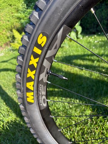 Brugt Santa Cruz NOMAD S / Carbon C 2023 2023 Mountainbike — billede 9 af 17