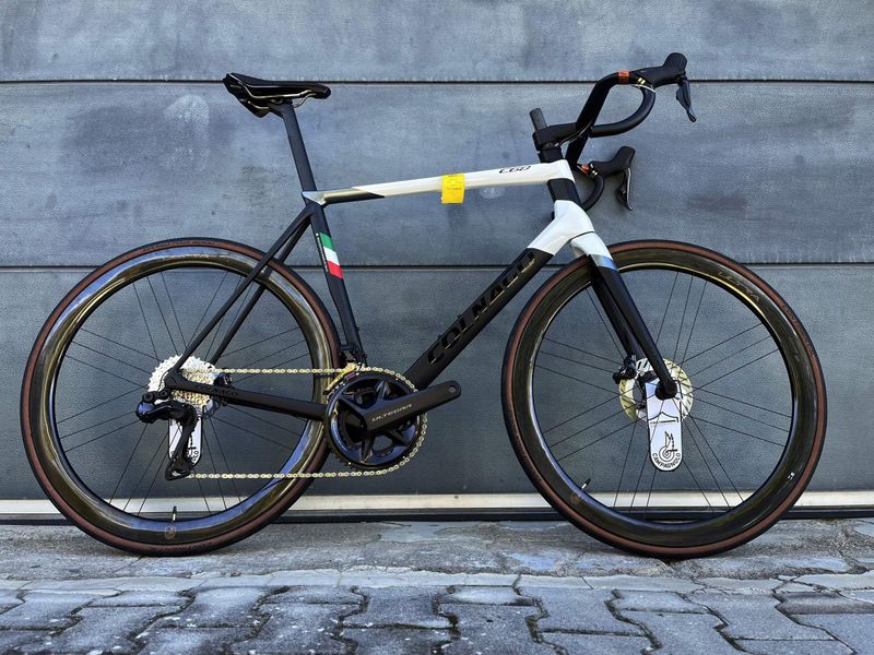 Used Colnago C68 Disc HRWP (NEW) 2025 Road & Gravel