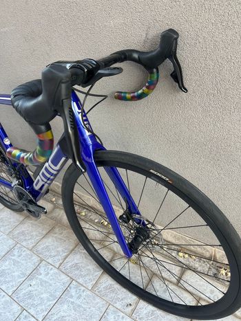 Used BMC Teammachine SLR FOUR 2022 2022 Road & Gravel — image 4 of 9
