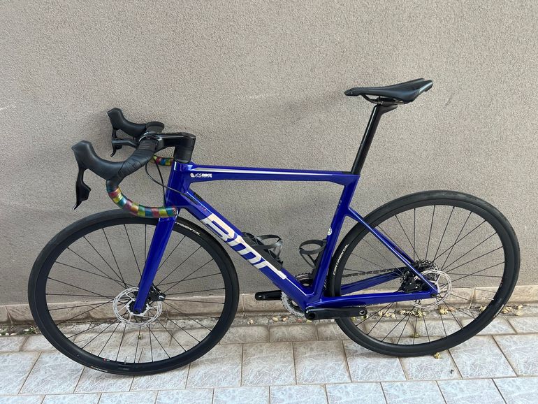 Used BMC Teammachine SLR FOUR 2022 2022 Road & Gravel — image 2 of 9
