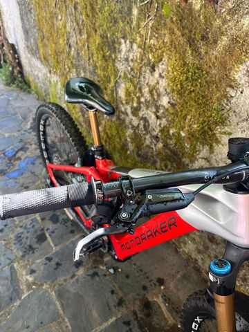 Mondraker Crafty RR 2024 Mountainbike d'occasion — image 4 sur 8