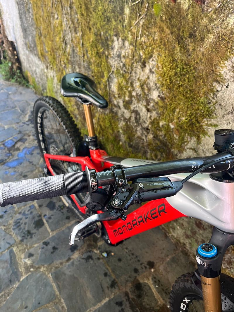 Mondraker Crafty RR 2024 Mountainbike d'occasion — image 4 sur 8