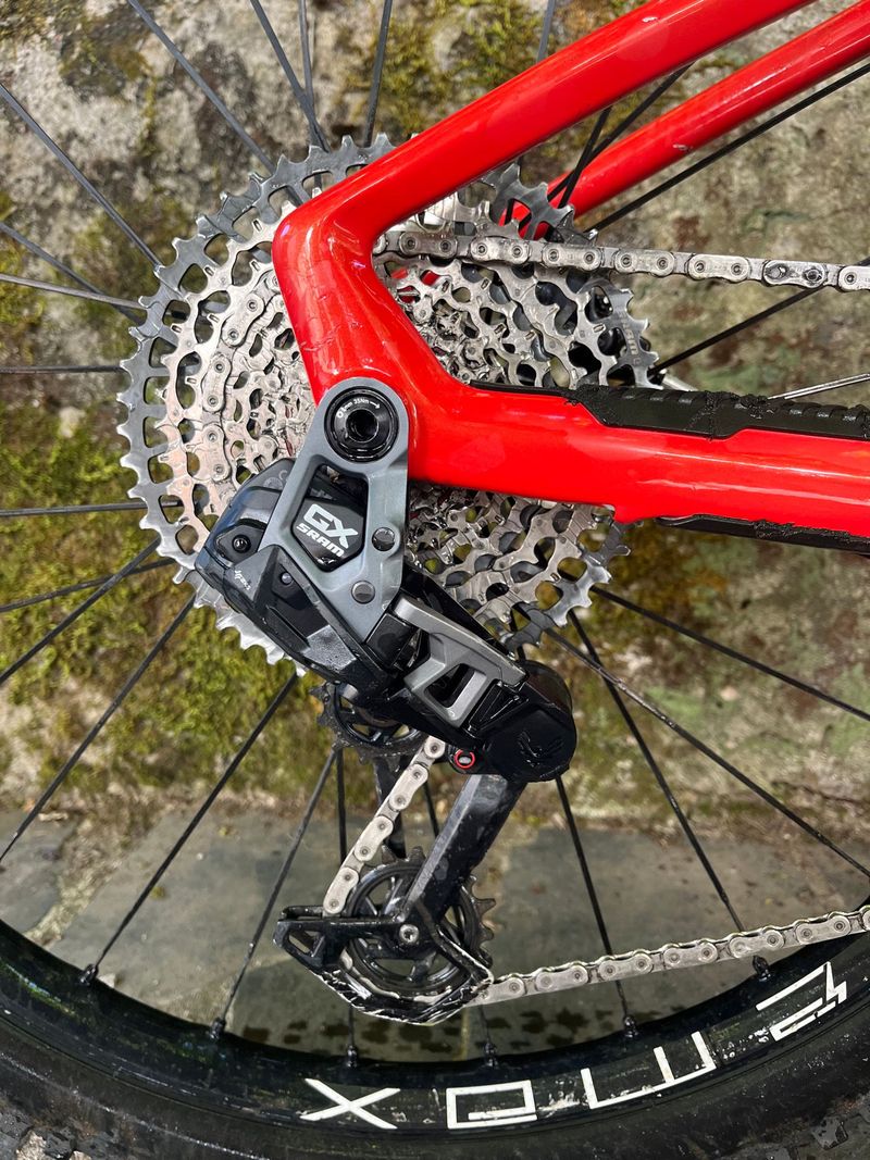 Mondraker Crafty RR 2024 Mountainbike d'occasion — image 7 sur 8