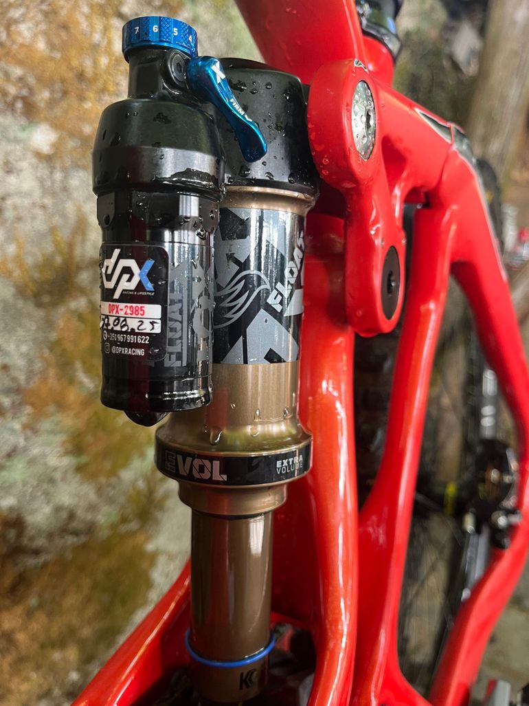 Käytetty Mondraker Crafty RR 2024 Mountainbike — kuva 2 / 9