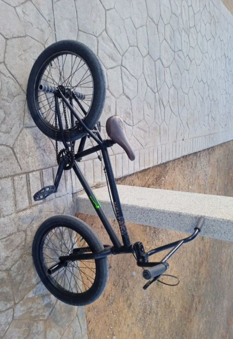 Used 1OF1 Bmx 2018 Mountainbike, Black — image 1 of 5