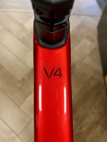 COLNAGO V4 2025 Frameset 2025 Road & Gravel d'occasion — image 7 sur 8