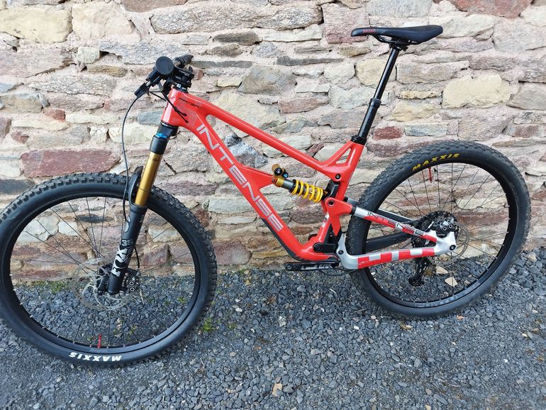 Intense PRIMER S 2021 2021