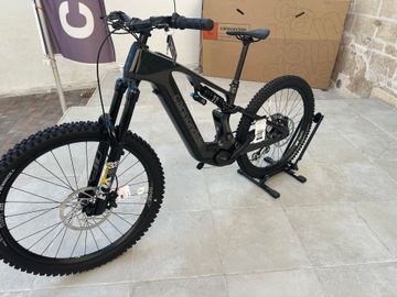 Gebrauchtes Cannondale Moterra Lt1 2025 Mountainbike, Hellgrau — Bild 5 von 7