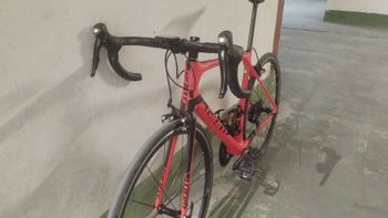 Used Giant Tcr Shimano 105 2018 Road & Gravel, Red — image 2 of 13
