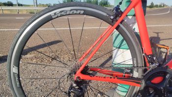 Used Giant Tcr Shimano 105 2018 Road & Gravel, Red — image 8 of 13
