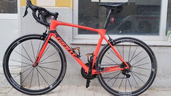 Used Giant Tcr Shimano 105 2018 Road & Gravel, Red — image 10 of 13